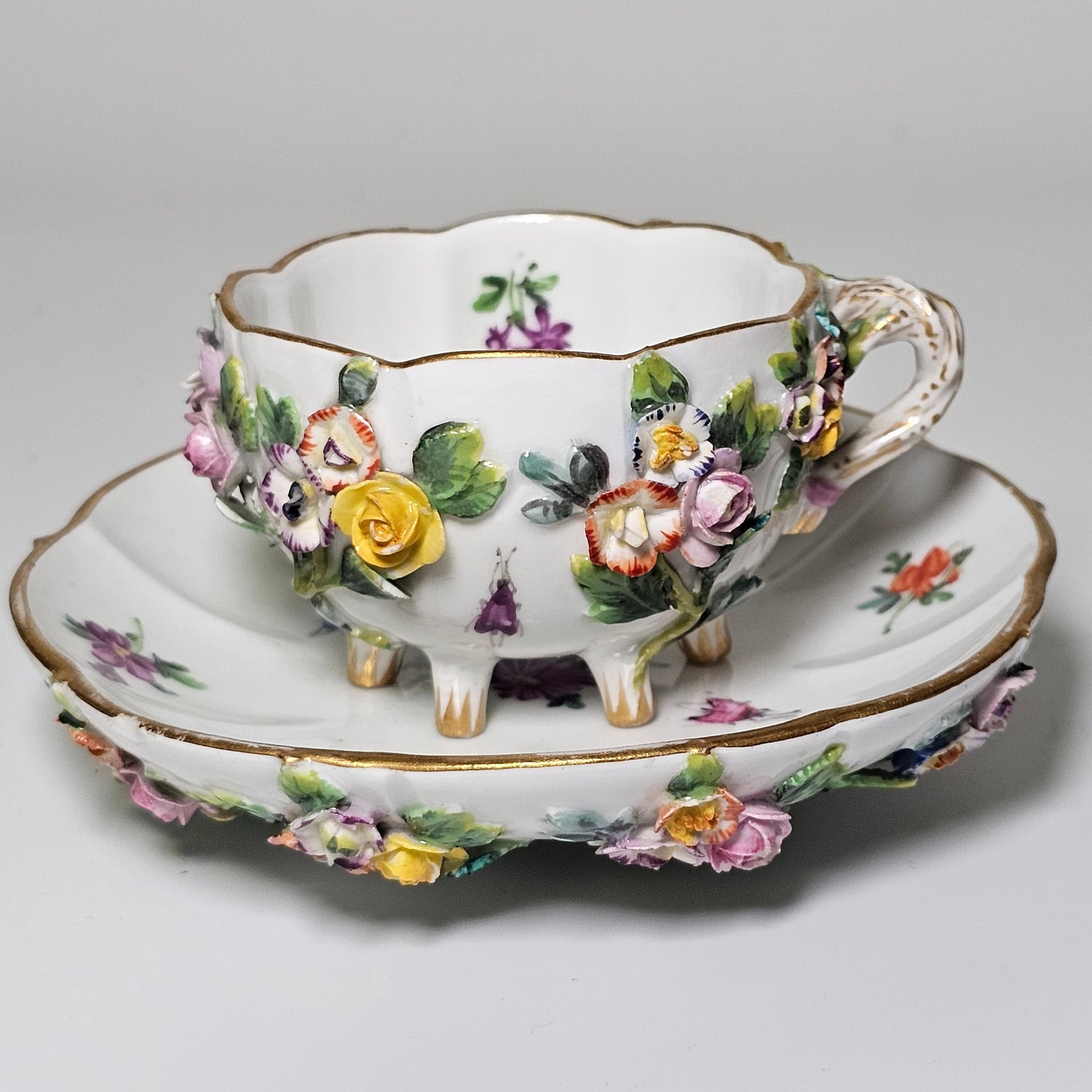 Meissen Flower Encrusted Cabinet Tea Cup And Saucer, C.1890-1900 - Lee Sherman Antiques