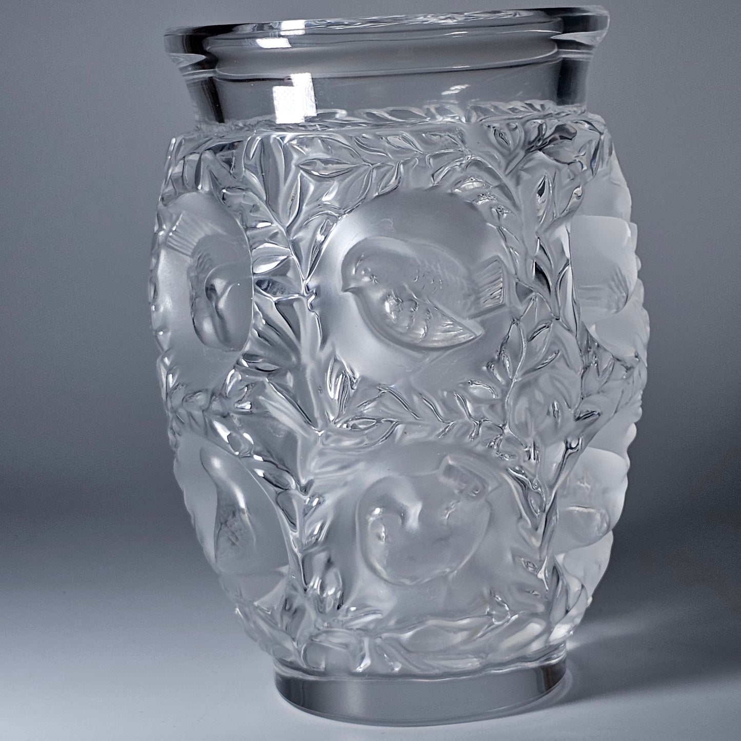 C1939 René Lalique Bagetelle Vase Deeply Moulded Birds Tree Signed 17.3cm Vgc