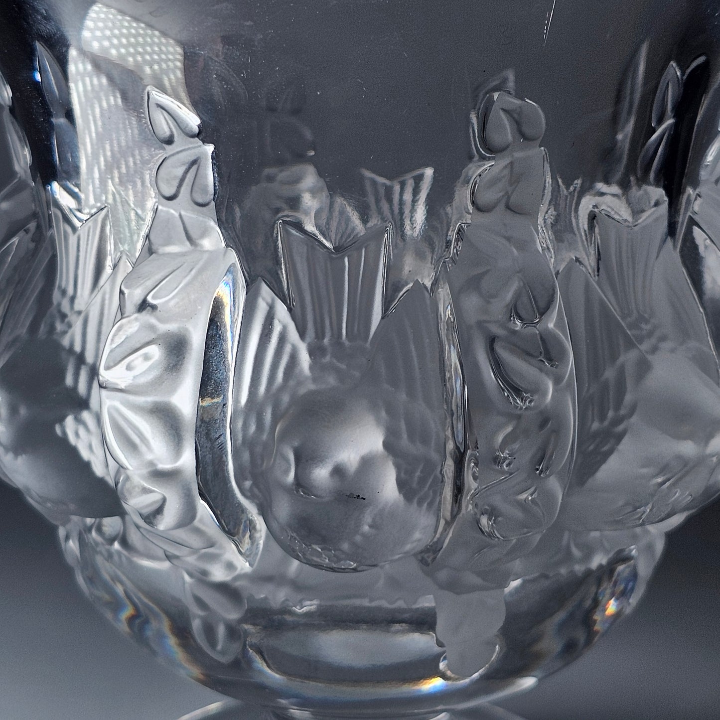 Vintage Lalique France Frosted Dampierre vase