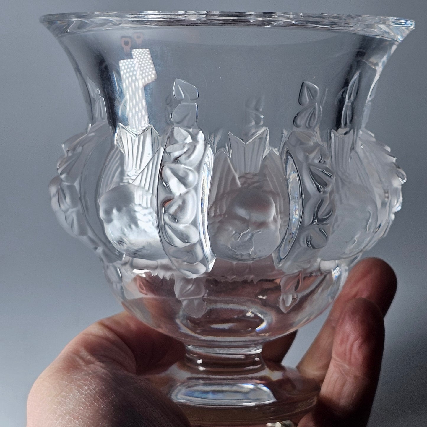 Vintage Lalique France Frosted Dampierre vase