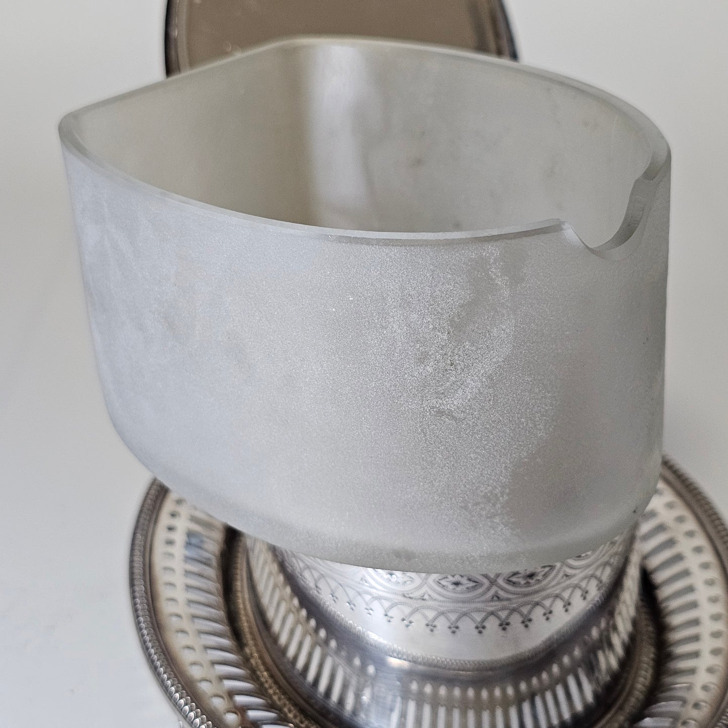 Superb Quality Elkington Oval Engraved Butter Dish , Cover & Liner c1880