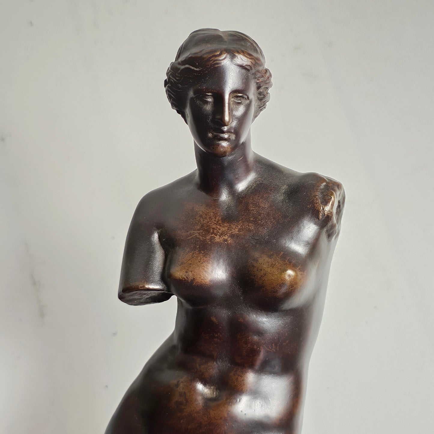 After The Antique, Bronze Figure Of The Venus De Milo Cast By Barbedienne 31cm