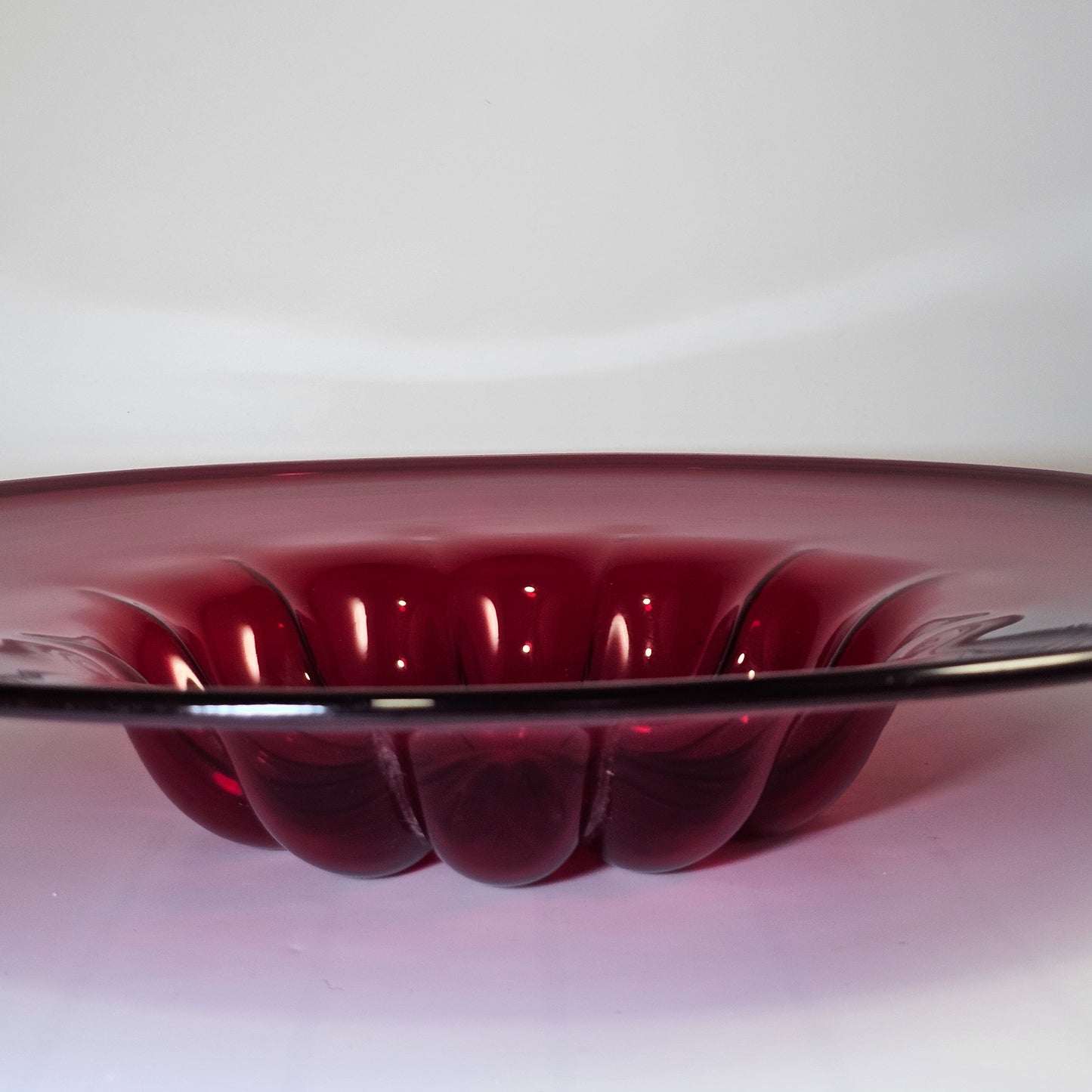 Very Large 51 cm Red Cardinal Hat : Red Murano Glass Bowl By Pauly & Cie