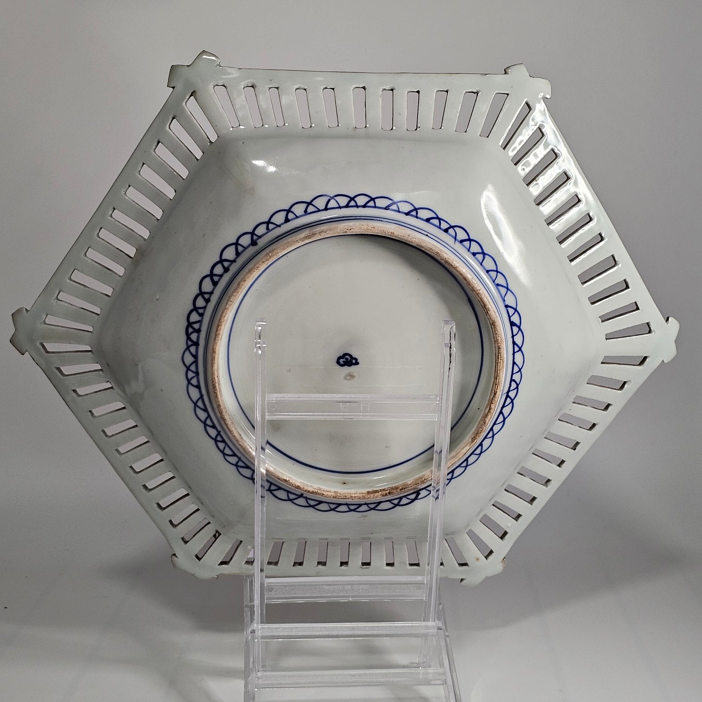 Stunning Large 1900'S Oriental Imari Fretted Charger 39.5cm Diameter