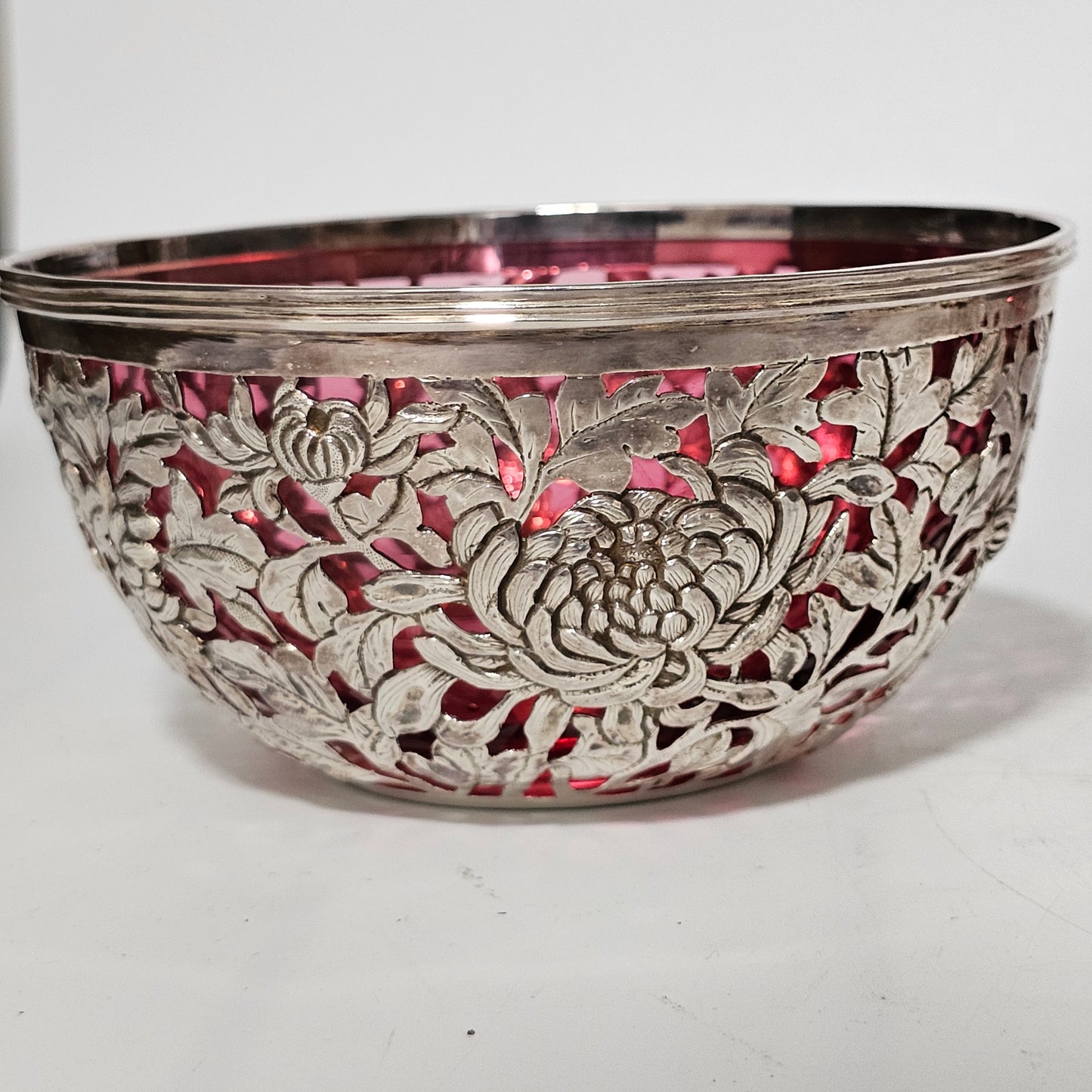 Stunning Pair Of Chinese Silver Bowls With Pink Glass Liners By Wang Hing C1900