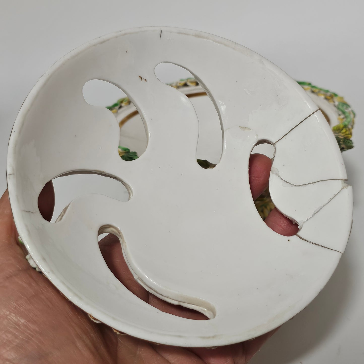 Spode Flower-encrusted Pot Pourri Bowl & Cover c1830