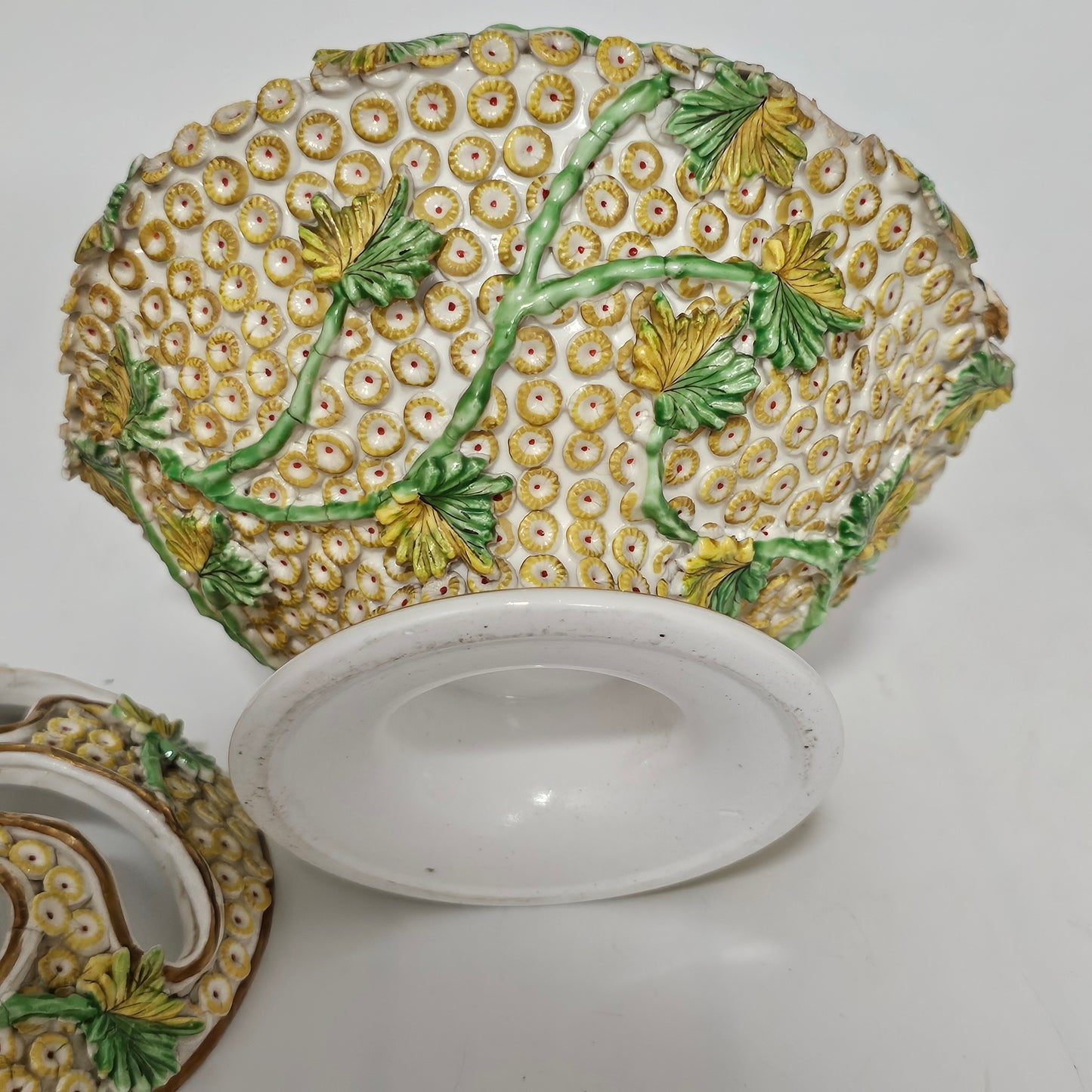 Spode Flower-encrusted Pot Pourri Bowl & Cover c1830