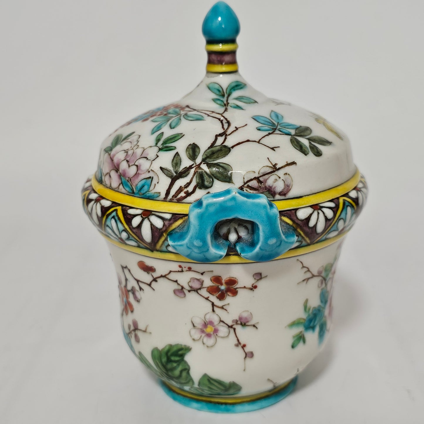 Exquisite Thedore Deck Chinoiserie Box & Cover - Rare
