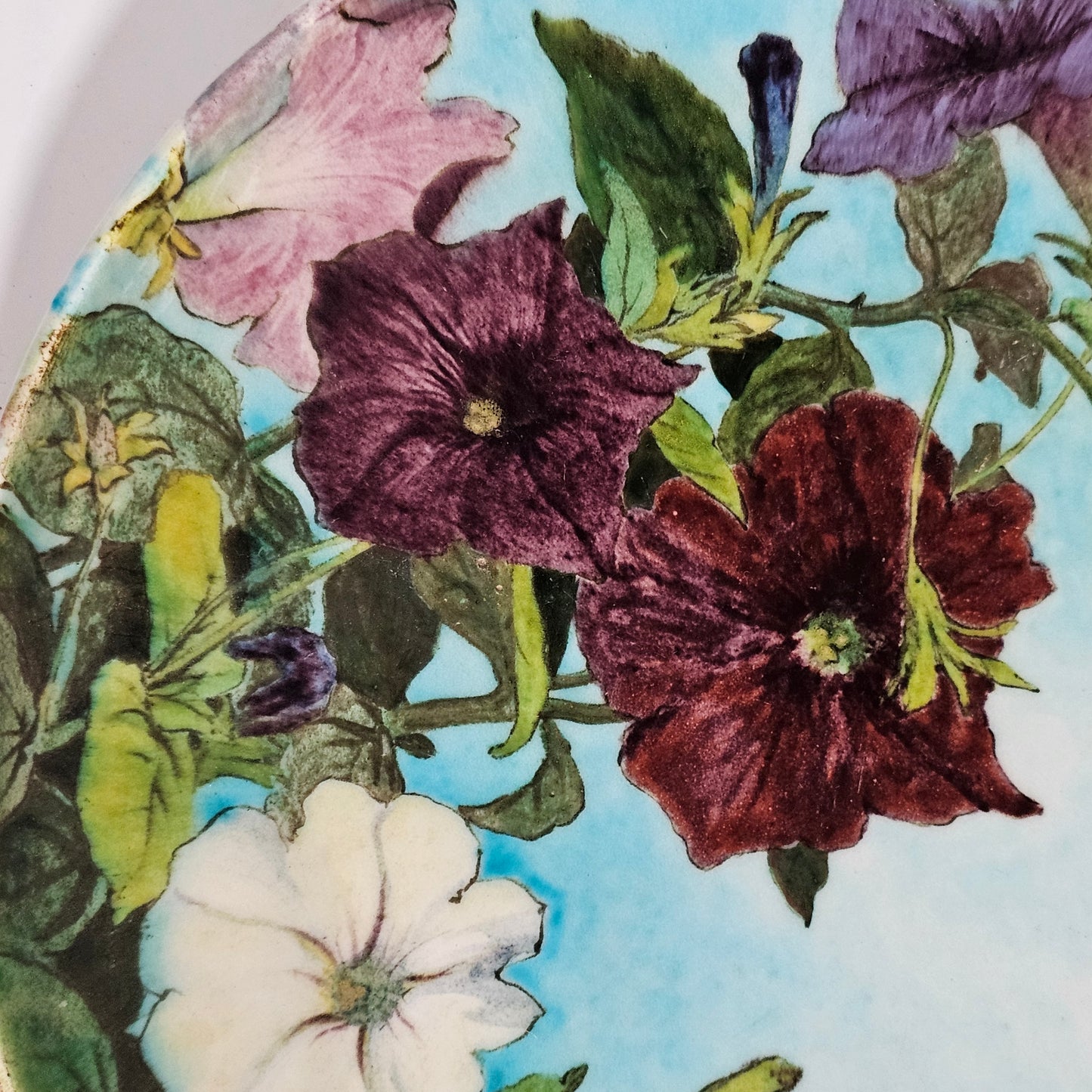 A. L. Regnier for Théodore Deck – Exquisite Hand-Painted Faience Charger (c.1910)