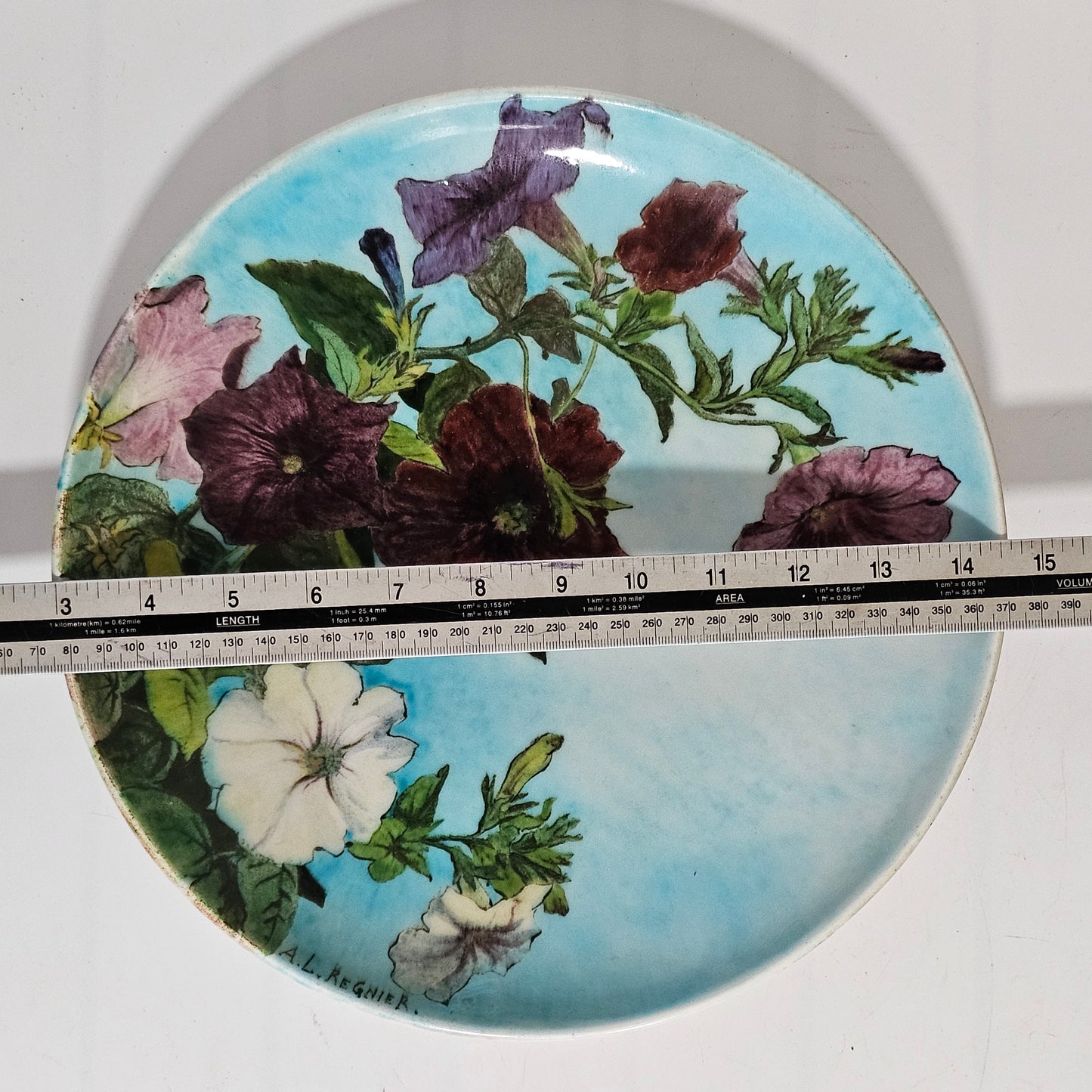 A. L. Regnier for Théodore Deck – Exquisite Hand-Painted Faience Charger (c.1910)
