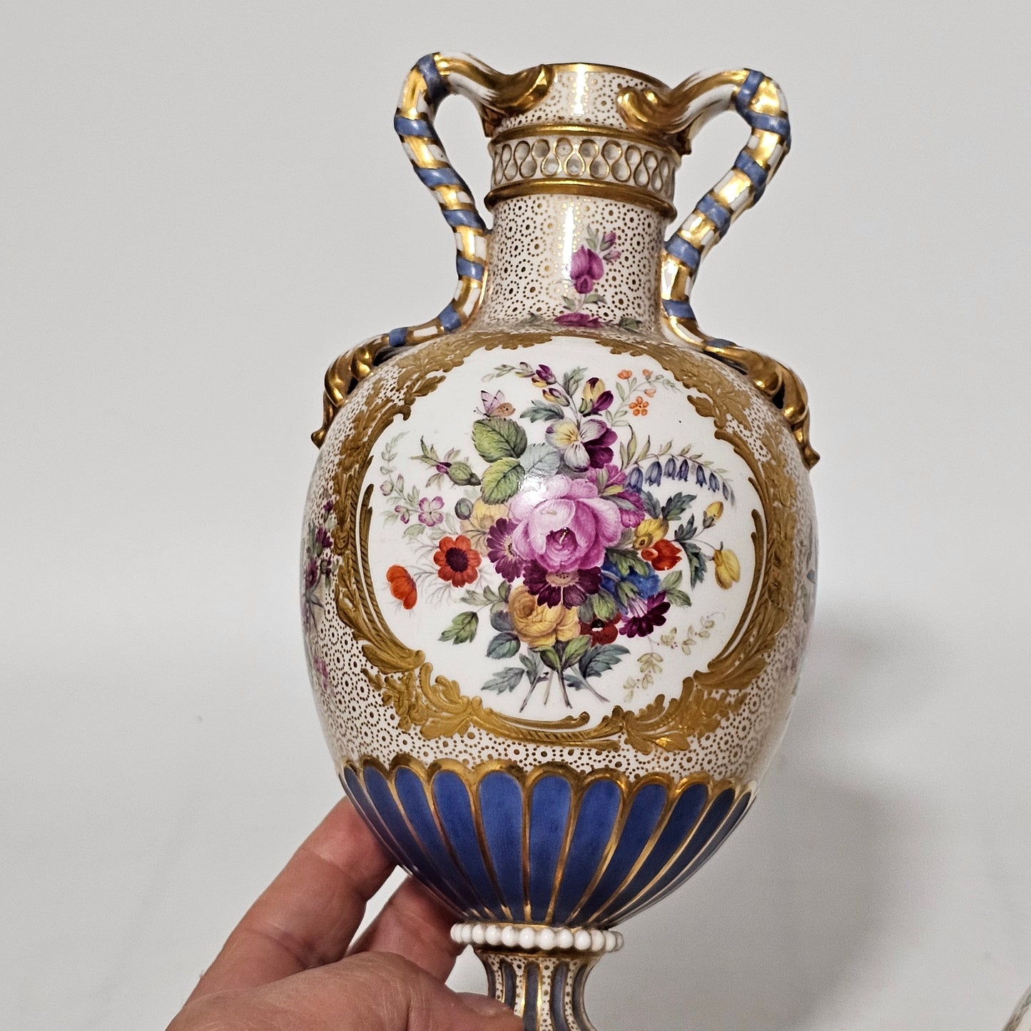 Stunning Pair Of Regency Derby Style Hand-painted Porcelain Vases, C.1810–1825 - Lee Sherman Antiques
