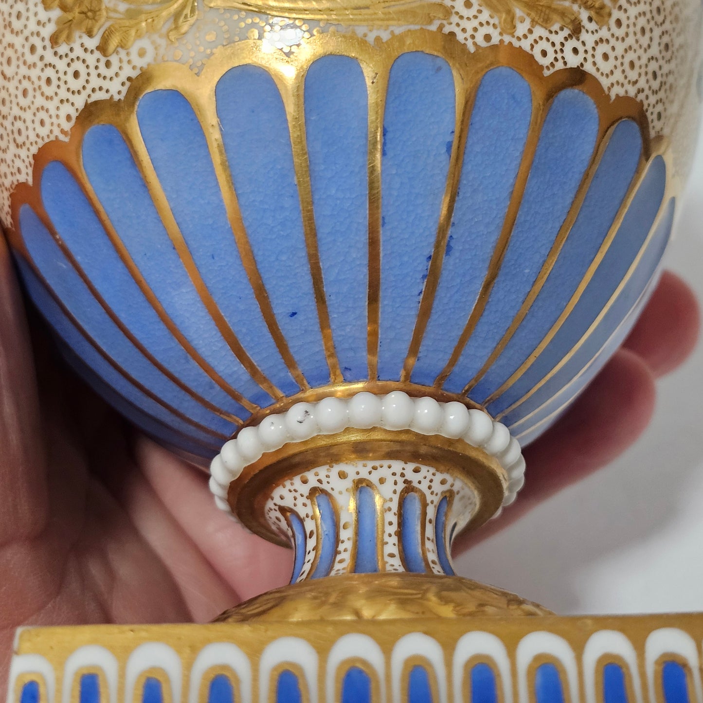 Stunning Pair Of Regency Derby Style Hand-painted Porcelain Vases, C.1810–1825 - Lee Sherman Antiques