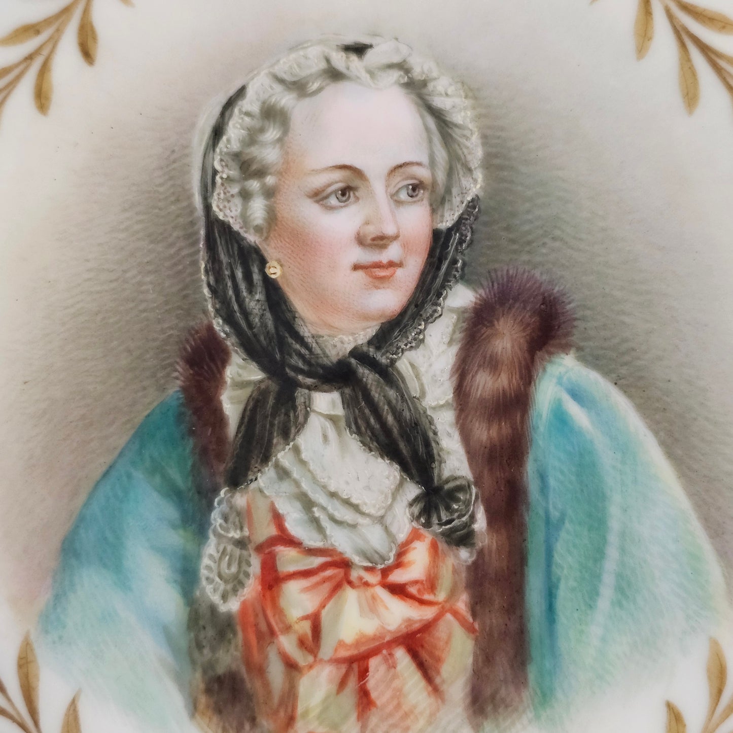 Exceptional Quality Pair Of Sevres Hand Painted French 19th Century Portrait Plates Of Louis XV & Mdme. Lukinska