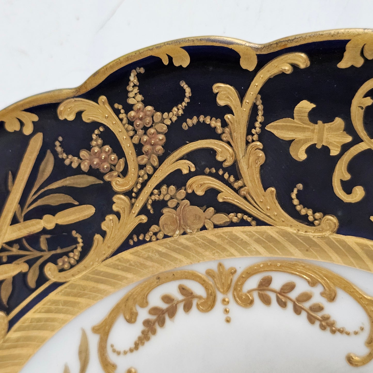 Exceptional Quality Pair Of Sevres Hand Painted French 19th Century Portrait Plates Of Louis XV & Mdme. Lukinska