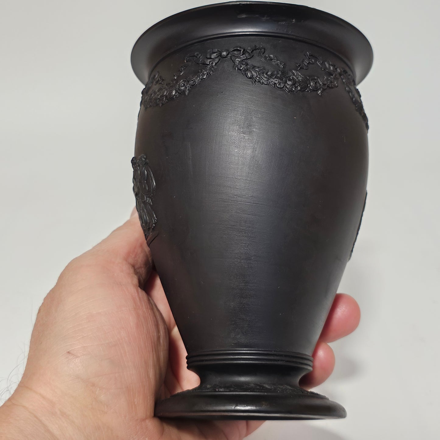 Delightful Wedgwood Basalt Ware 18thc/19thc Vase