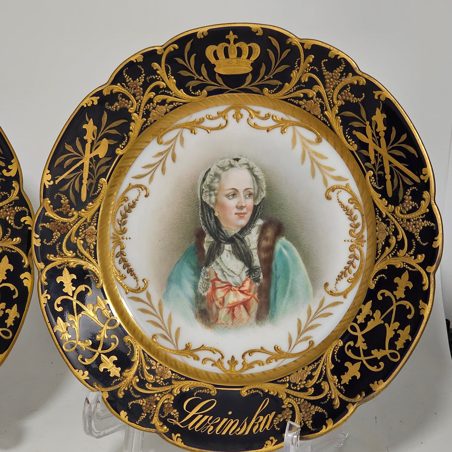 Exceptional Quality Pair Of Sevres Hand Painted French 19th Century Portrait Plates Of Louis XV & Mdme. Lukinska