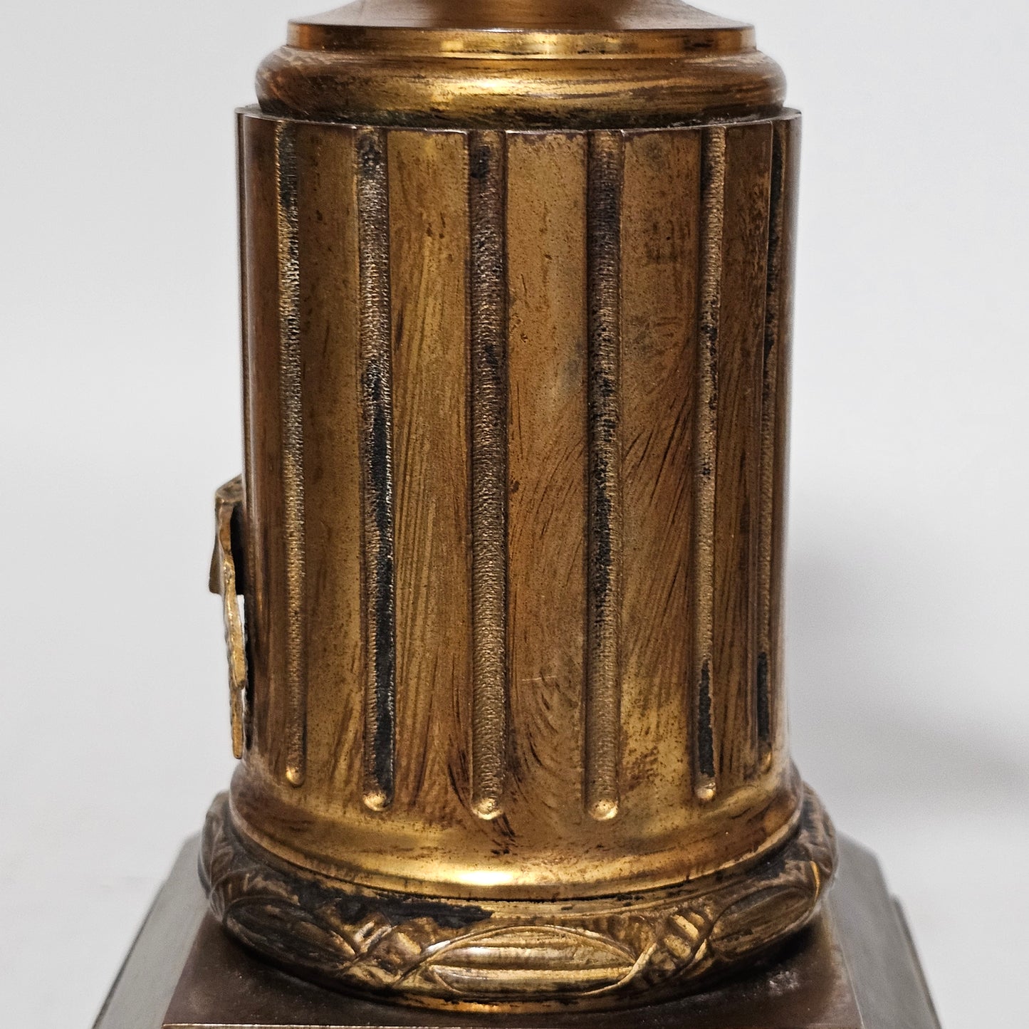 Fine 19thc 34cm Gilt Bronze Bust of Sir Walter Scott on Fluted Bronze Column