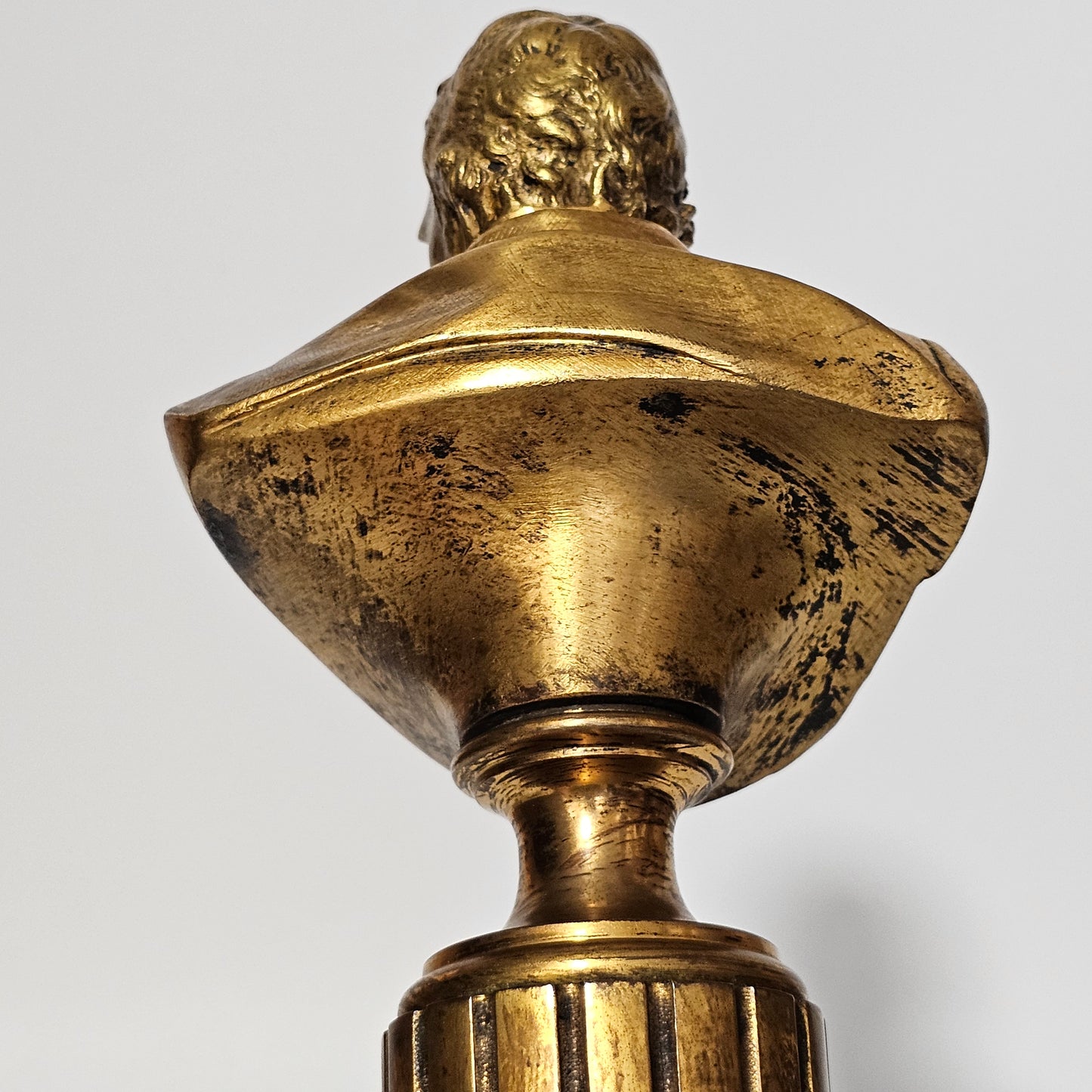 Fine 19thc 34cm Gilt Bronze Bust of Sir Walter Scott on Fluted Bronze Column