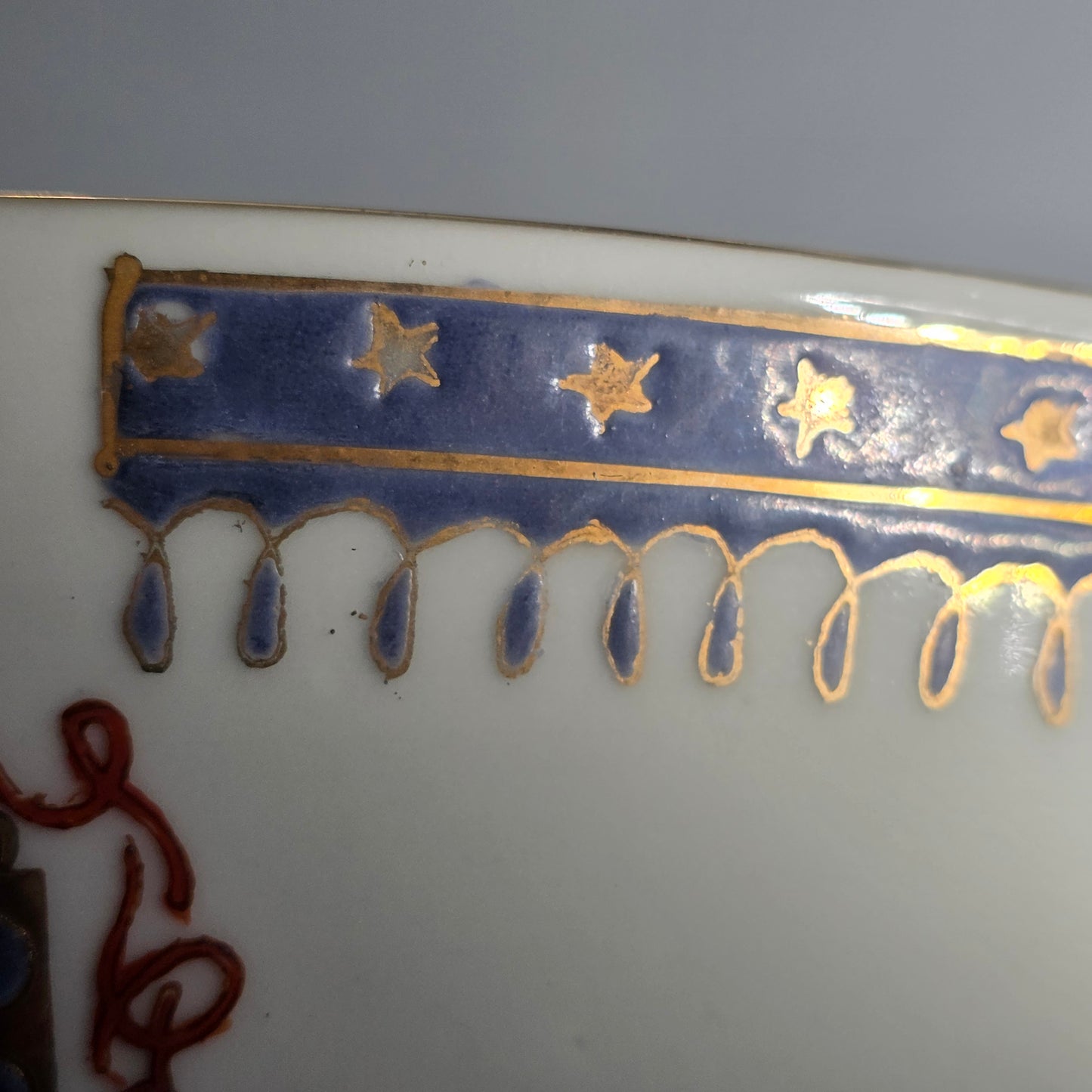 Pair Of Antique 18th Century Chinese Armorial Punch Bowls – Hand-painted Floral Decoration, 25.5 Cm Diameter