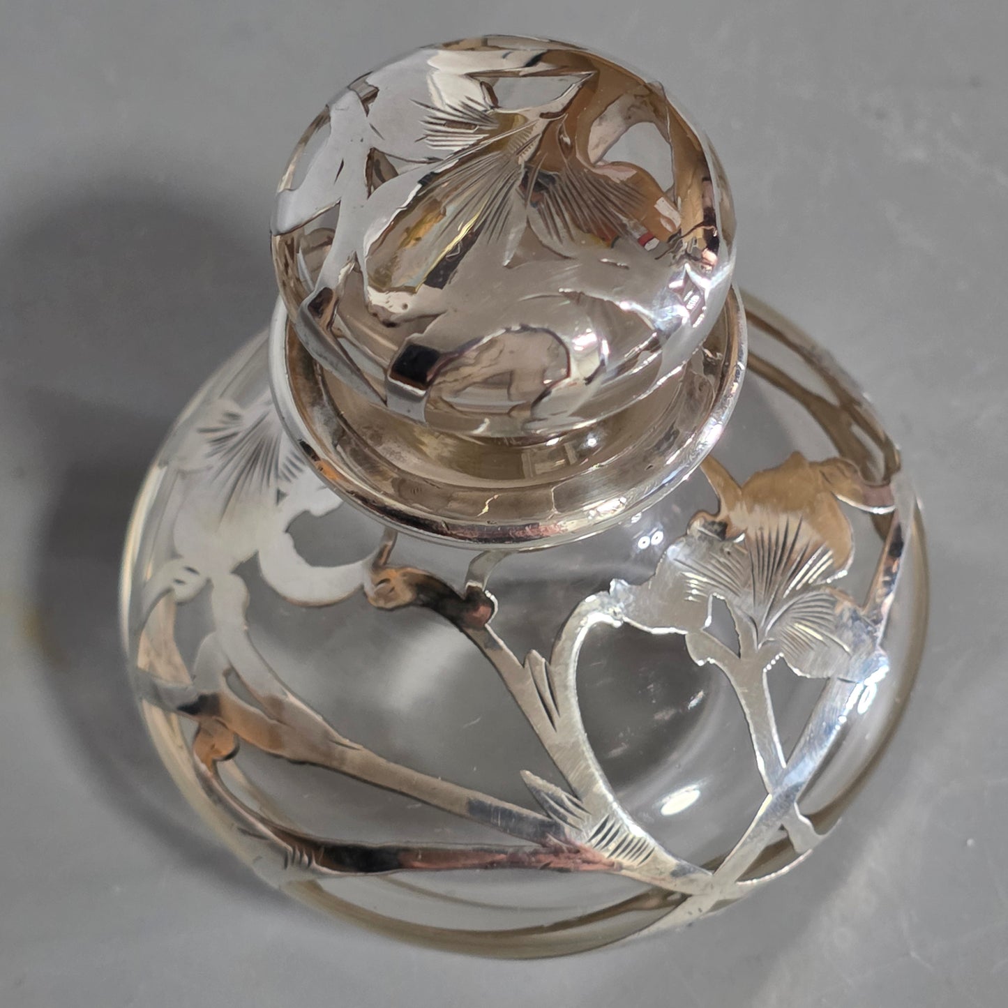 Art Nouveau Art Glass Scent Bottle, Alvin Sterling Silver Overlay C1910