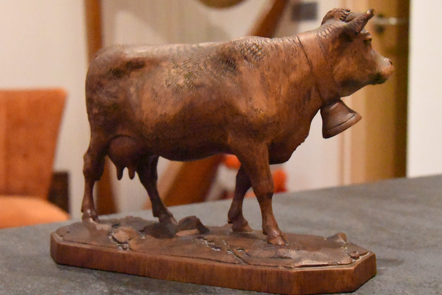 Stunning Antique Brienz Ed.Binder & Cie Carved Wooden Cow