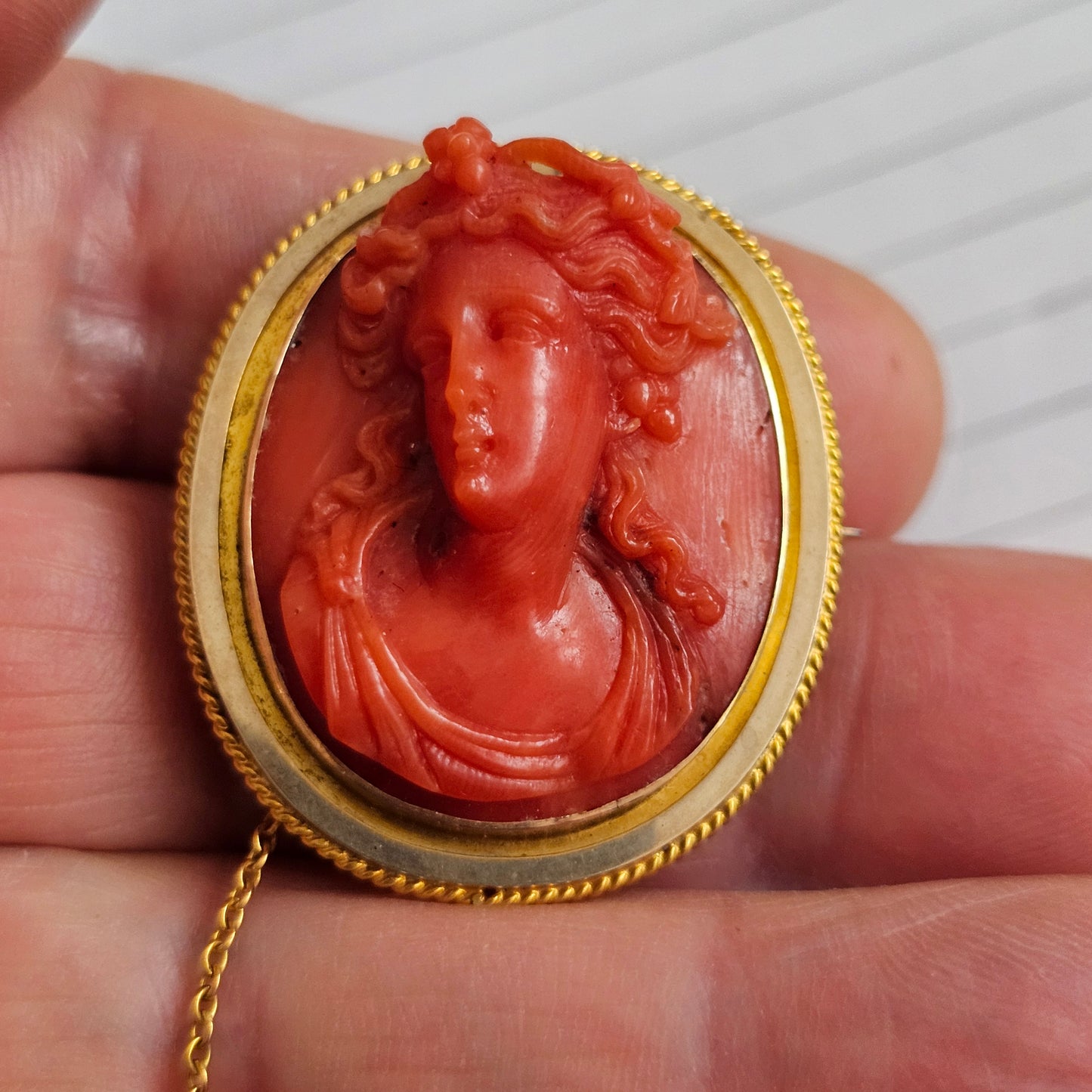 Delightful Carved Cameo in Gold Mounted Brooch c1890