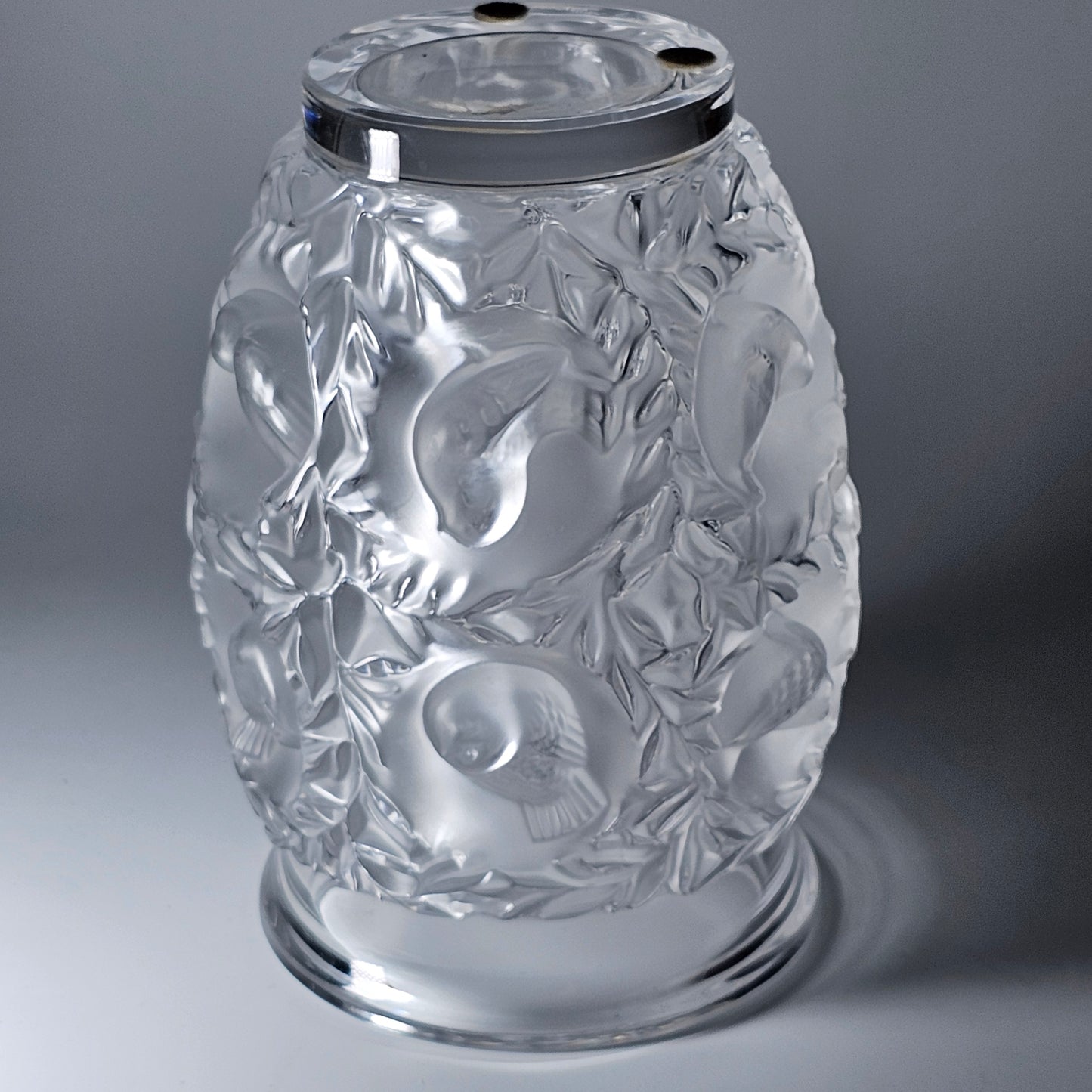 C1939 René Lalique Bagetelle Vase Deeply Moulded Birds Tree Signed 17.3cm Vgc
