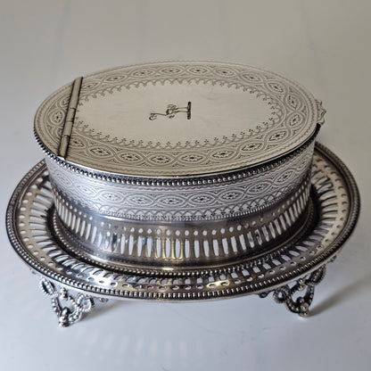 Superb Quality Elkington Oval Engraved Butter Dish , Cover & Liner c1880