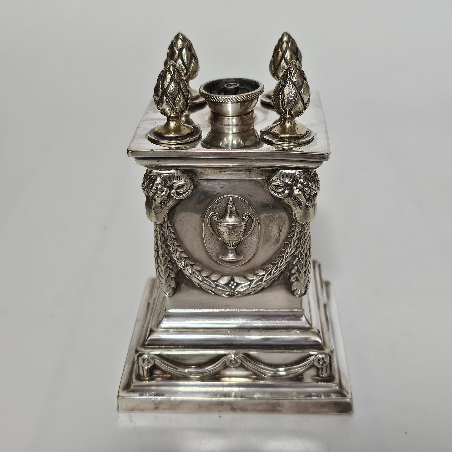 Impressive Large Victorian Silver Plated Table Desk Lighter Barnard Brothers