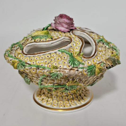 Spode Flower-encrusted Pot Pourri Bowl & Cover c1830