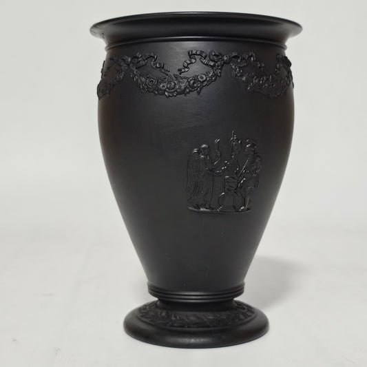 Delightful Wedgwood Basalt Ware 18thc/19thc Vase