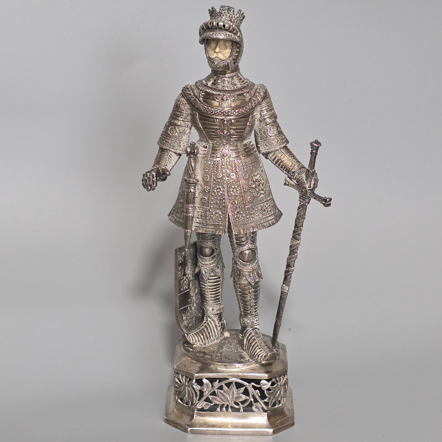 Fine And Highly Decorative German Silver Knight Figure – Hanau, C.1924