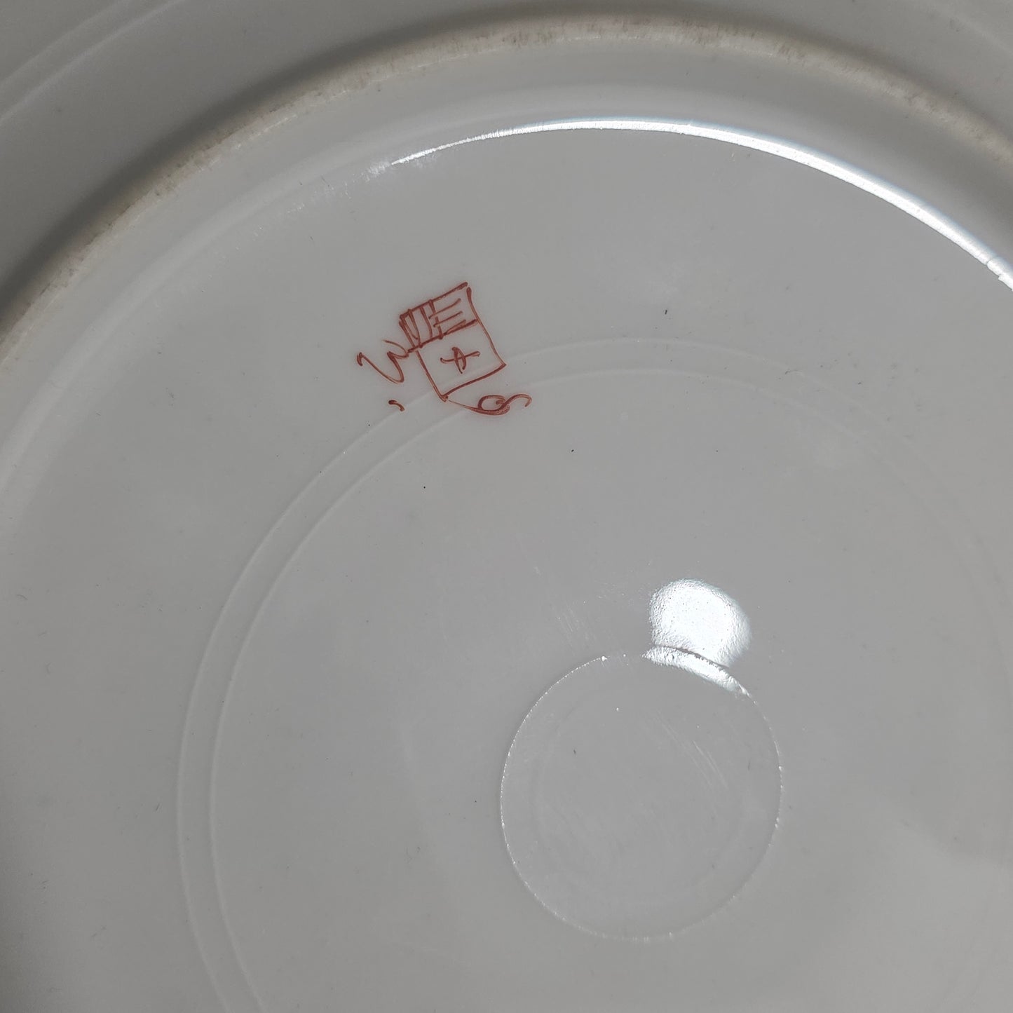 Attractive Pair Of 19thc Samson Armourial Plates