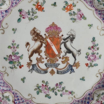 Attractive Pair Of 19thc Samson Armourial Plates