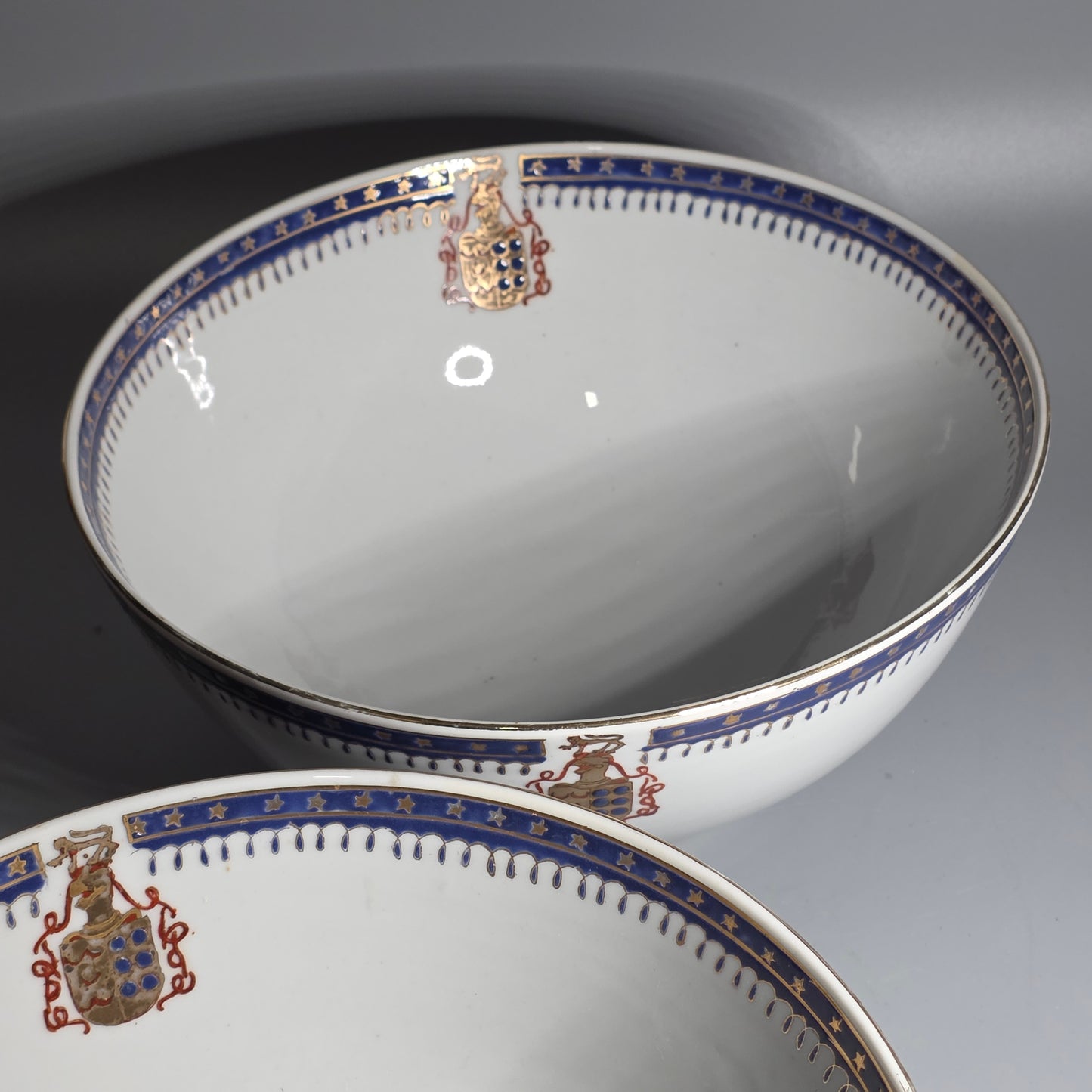 Pair Of Antique 18th Century Chinese Armorial Punch Bowls – Hand-painted Floral Decoration, 25.5 Cm Diameter