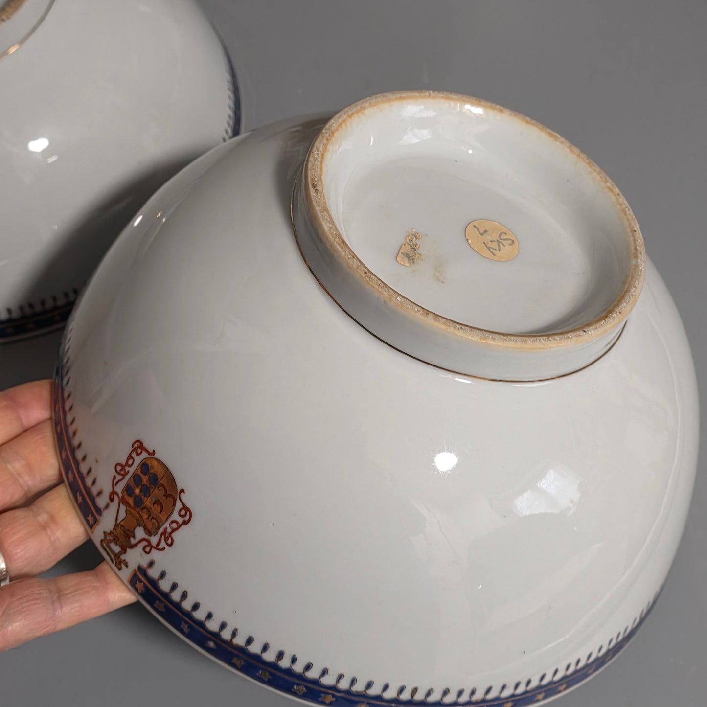 Pair Of Antique 18th Century Chinese Armorial Punch Bowls – Hand-painted Floral Decoration, 25.5 Cm Diameter