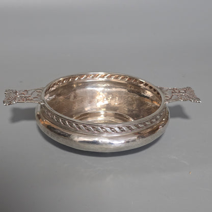 A.E.Jones Arts & Crafts Solid Silver Quaiche Birmingham 1916