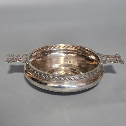 A.E.Jones Arts & Crafts Solid Silver Quaiche Birmingham 1916