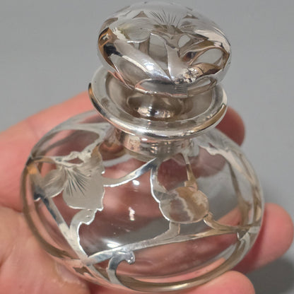 Art Nouveau Art Glass Scent Bottle, Alvin Sterling Silver Overlay C1910