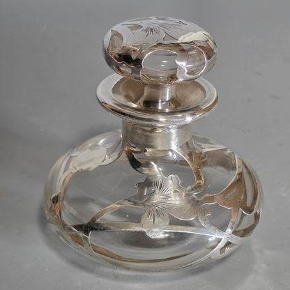 Art Nouveau Art Glass Scent Bottle, Alvin Sterling Silver Overlay C1910