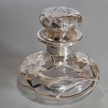 Art Nouveau Art Glass Scent Bottle, Alvin Sterling Silver Overlay C1910