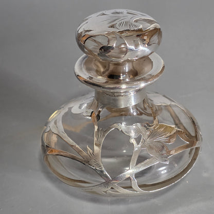 Art Nouveau Art Glass Scent Bottle, Alvin Sterling Silver Overlay C1910