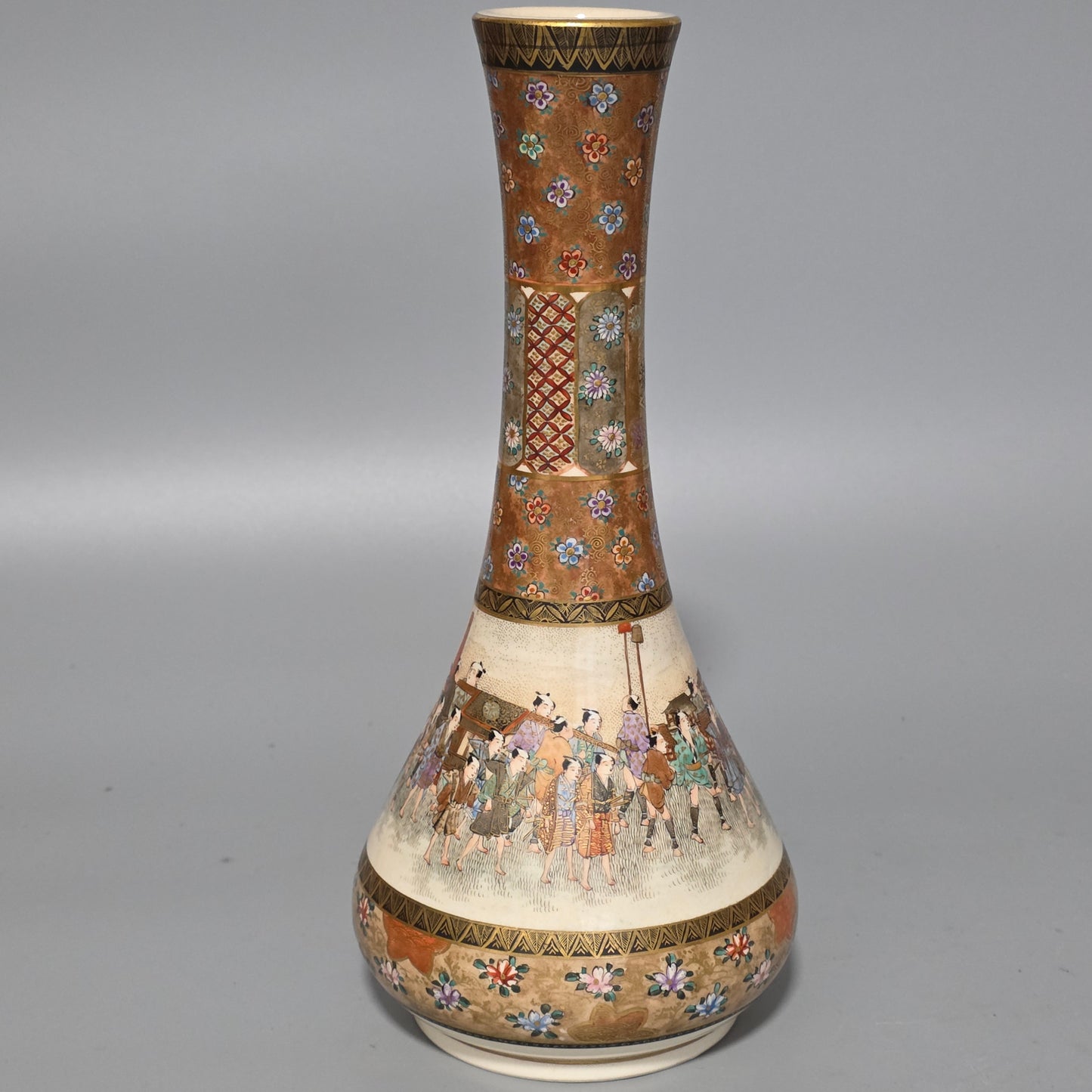 Fine Antique Japanese Satsuma Ovoid Vase – Signed Dozan – Meiji Era (late 19th Century)
