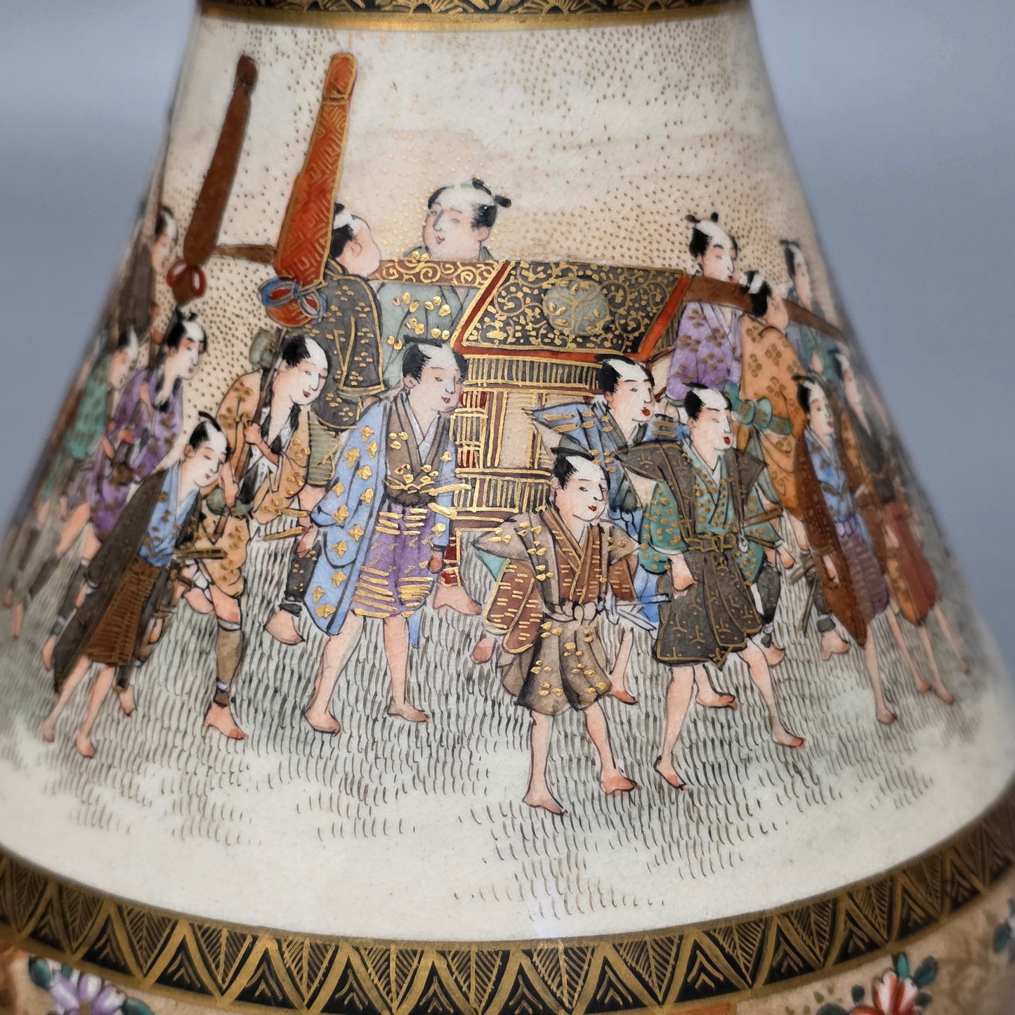 Fine Antique Japanese Satsuma Ovoid Vase – Signed Dozan – Meiji Era (late 19th Century)