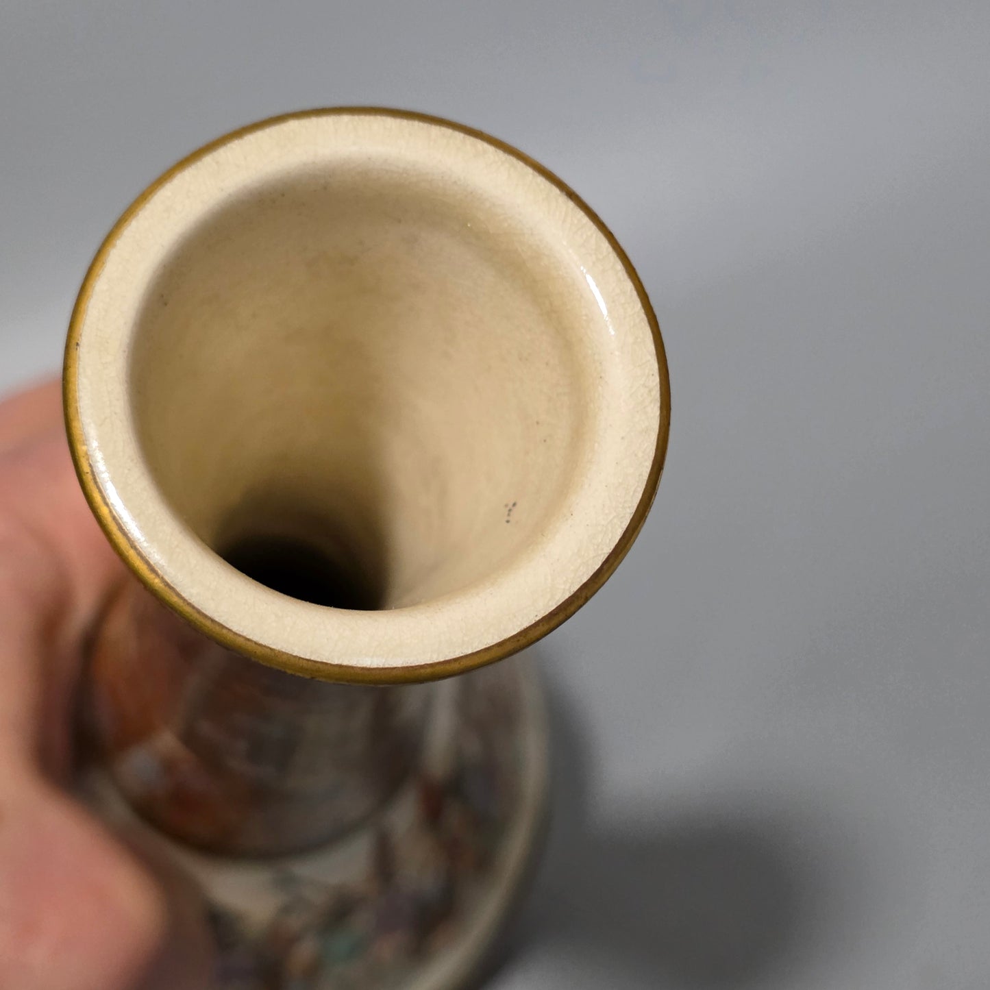 Fine Antique Japanese Satsuma Ovoid Vase – Signed Dozan – Meiji Era (late 19th Century)