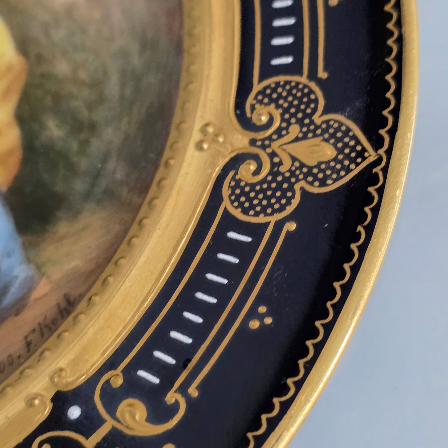 Superb 19thc Vienna Handpainted Plate signed F.Kohl