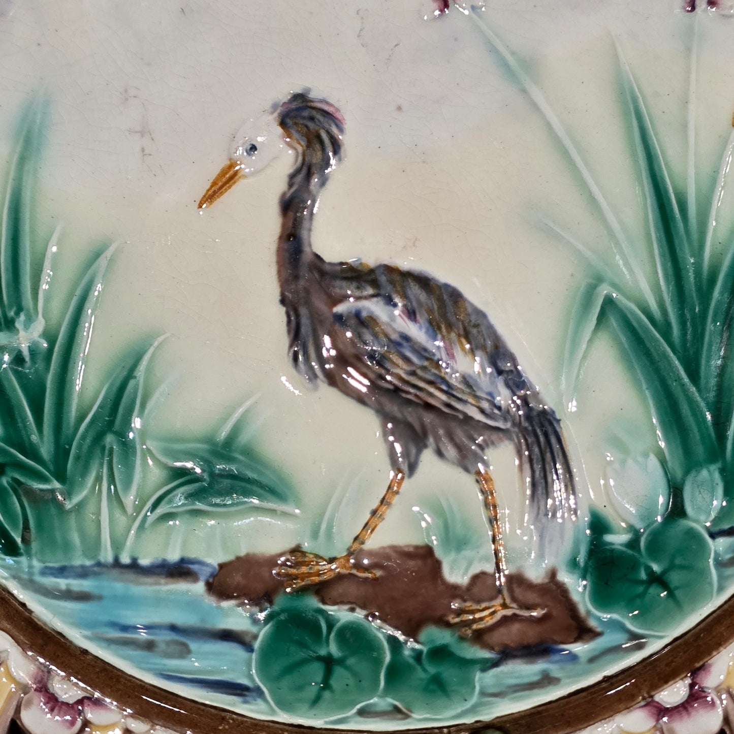 Wedgwood Majolica Heron Plate - Joseph Théodore Deck – England, 1871