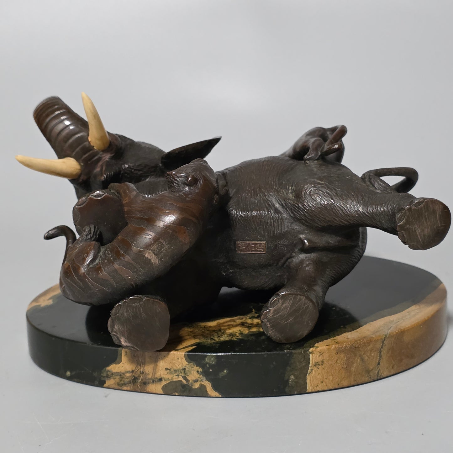 Antique Japanese Bronze Okimono Elephant Fighting Two Tigers, Bone Tusks, Genryusai Seiya Sasku Meiji Showa
