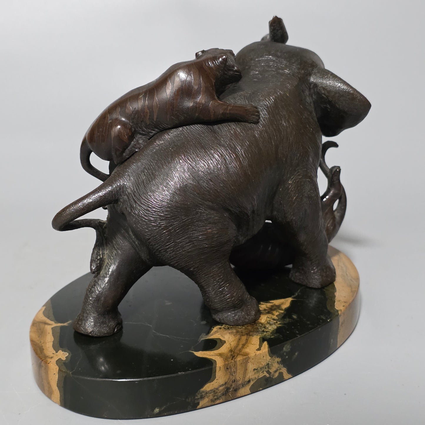 Antique Japanese Bronze Okimono Elephant Fighting Two Tigers, Bone Tusks, Genryusai Seiya Sasku Meiji Showa