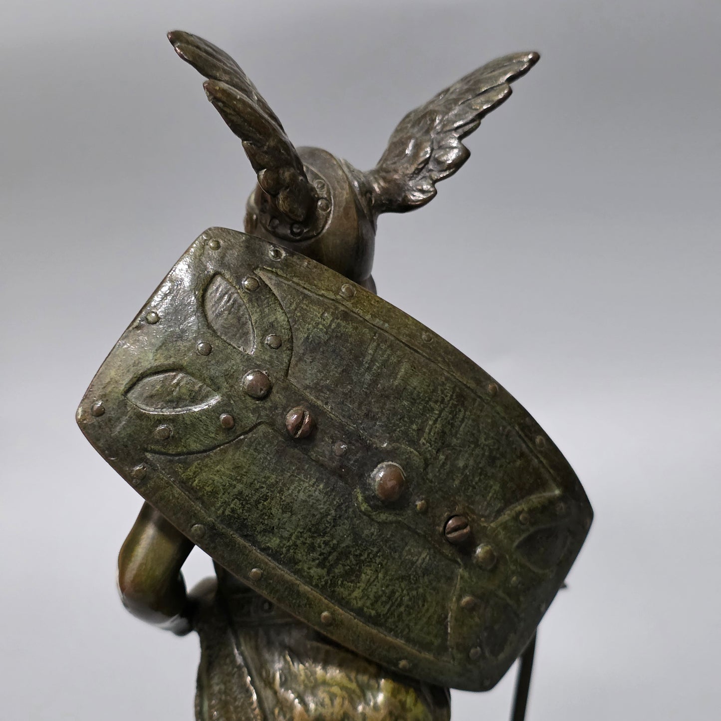 Ruffino Besserdich (1858–1915) – “Siegfried” Bronze Sculpture